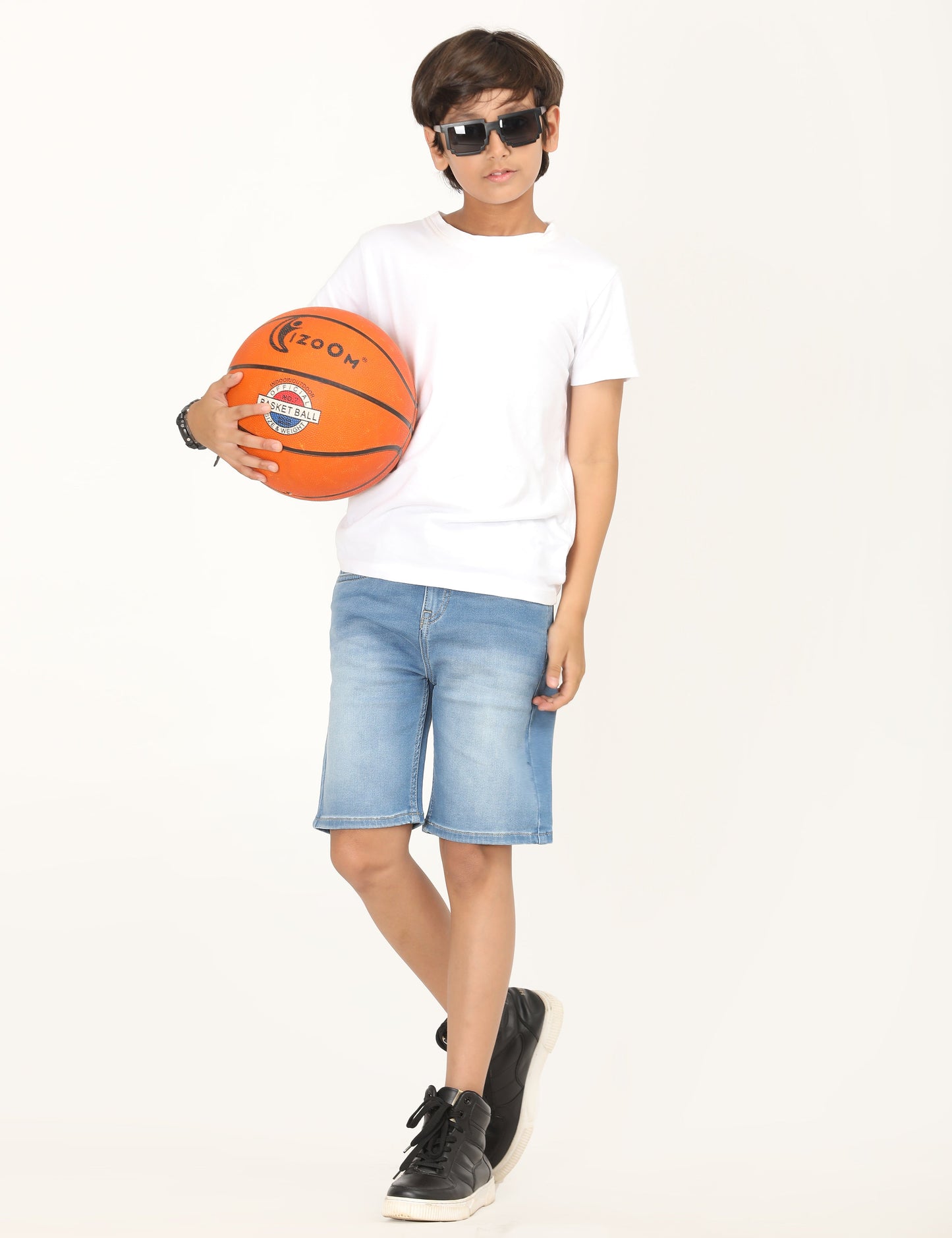 Zion Boys Denim Shorts with Cotton Lycra knitted Denim fabric, Knee Length, Regular Fit - Blue