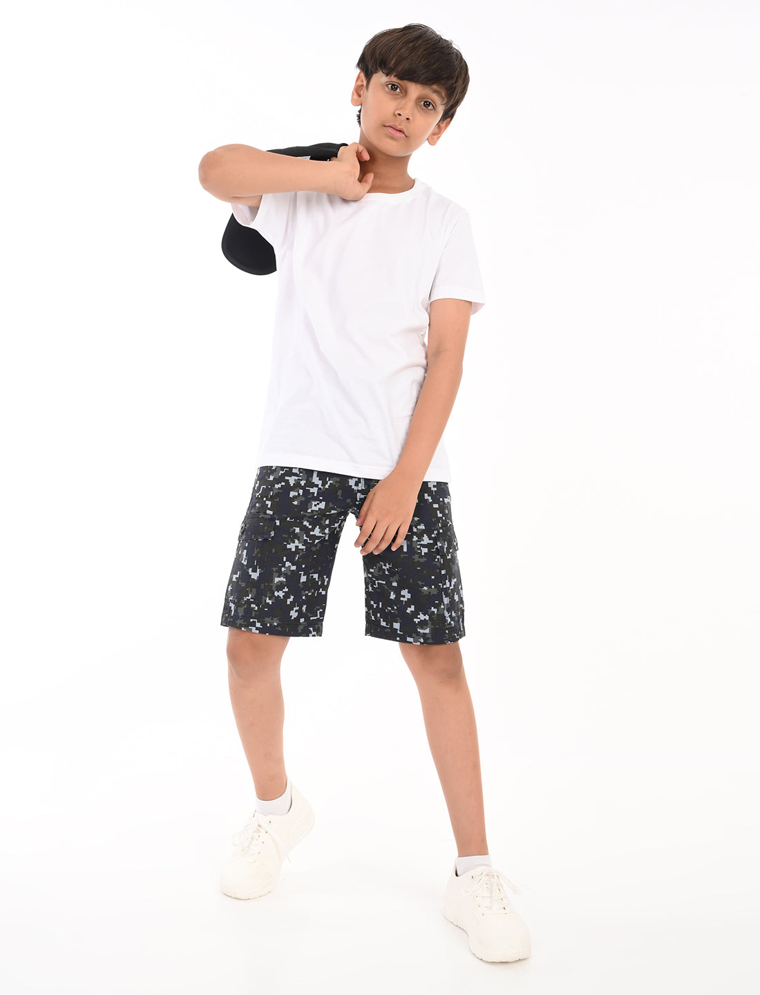 Zion Boys Cotton Abstract Camoflague Printed Cargo Shorts - Black